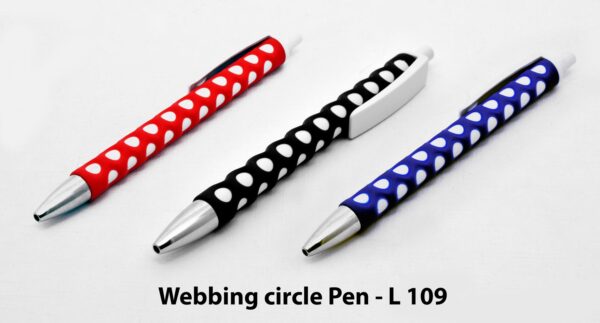 L109 - Webbing circle Pen