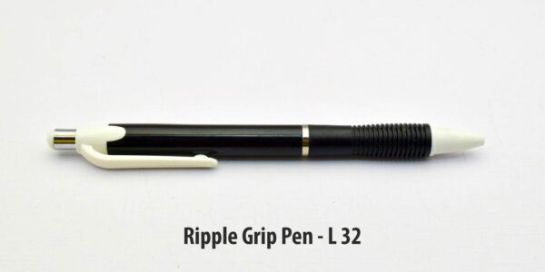 L32 - Ripple grip pen