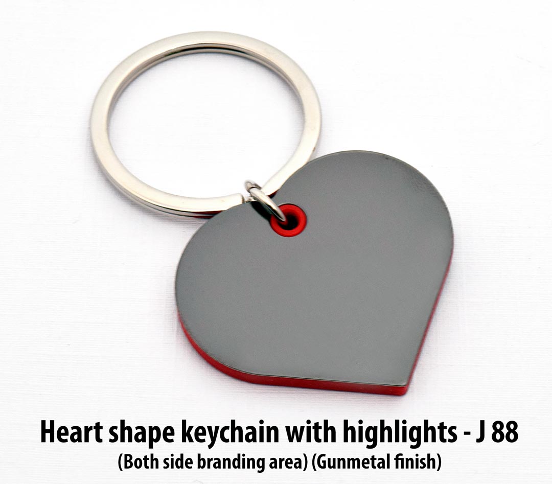 J88 - Heart shape keychain with highlights